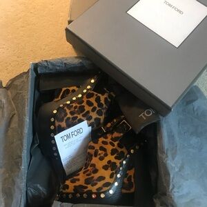 Tom Ford Leopard pony platforms